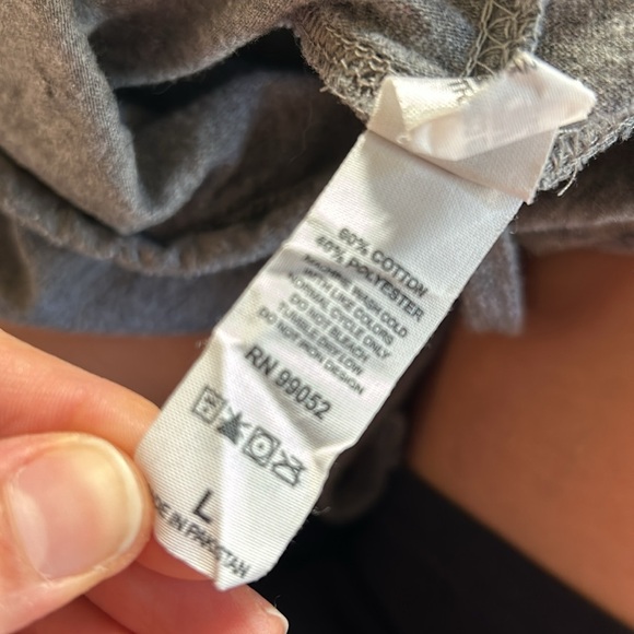 Edge of the world white water rafting banner elk NC grey hoodie - Picture 6 of 6